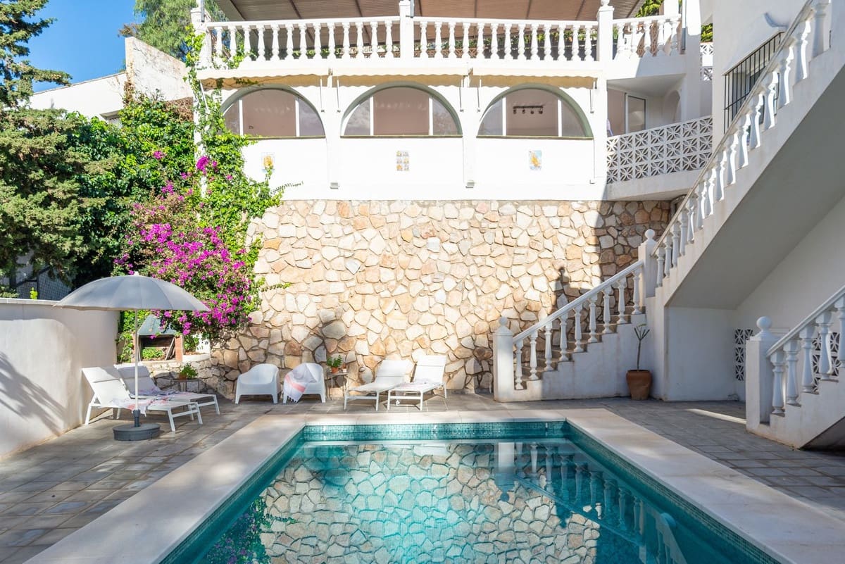3 bedroom Villa for sale in Torrenueva with pool - € 890,000 (Ref: 10023262)