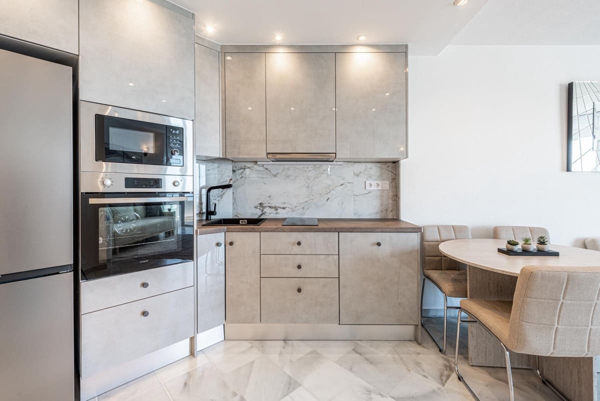 2 sovrum Lägenhet till salu i Calahonda med pool - 359 000 € (Ref: 10035934)
