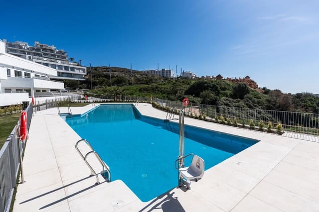 2 sovrum Lägenhet till salu i Cancelada, Estepona med pool - 470 000 € (Ref: 10088553)