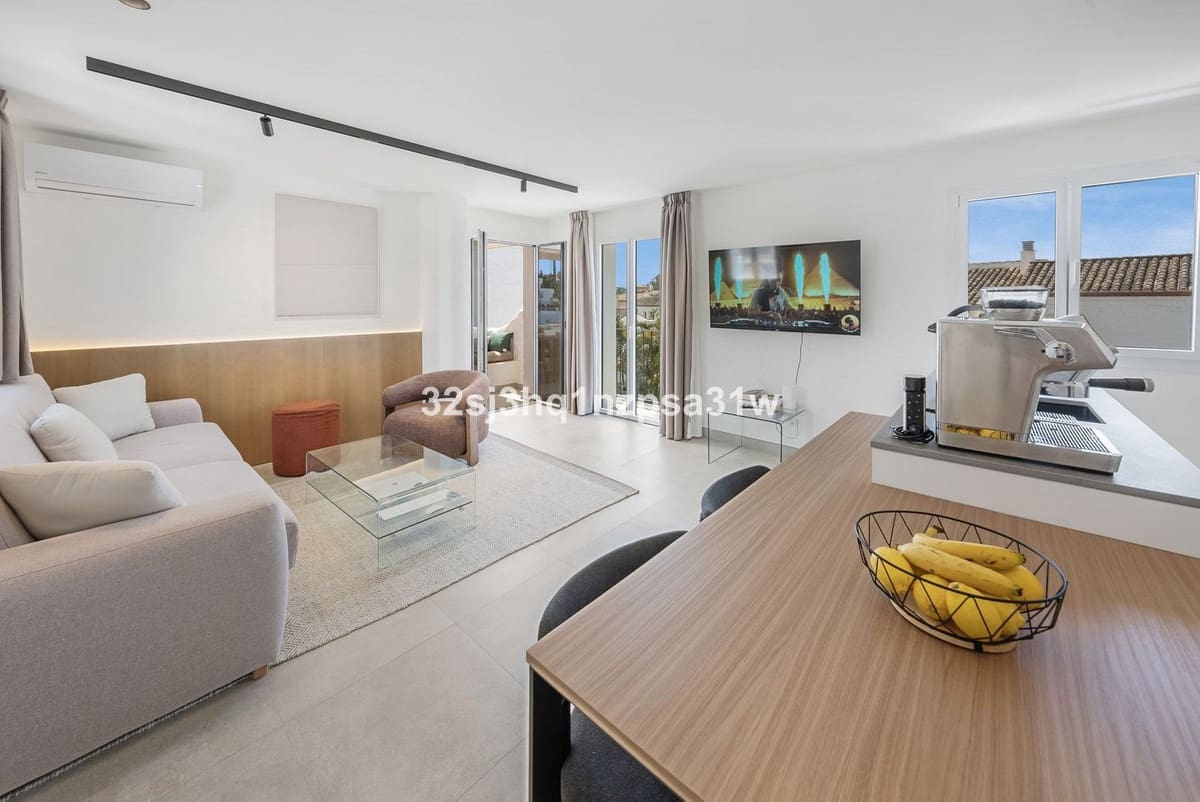 2 slaapkamer Penthouse te koop in Estepona met zwembad - € 475.000 (Ref: 10088554)