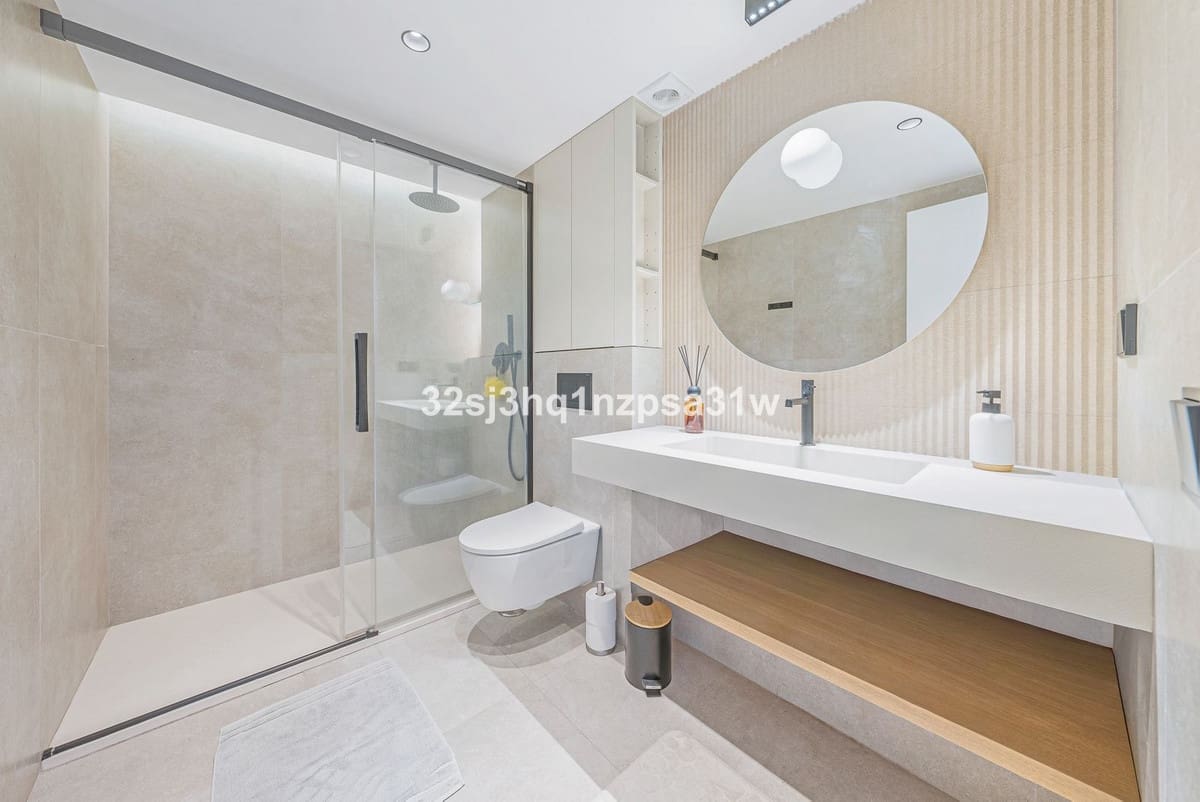 2 slaapkamer Penthouse te koop in Estepona met zwembad - € 475.000 (Ref: 10088554)