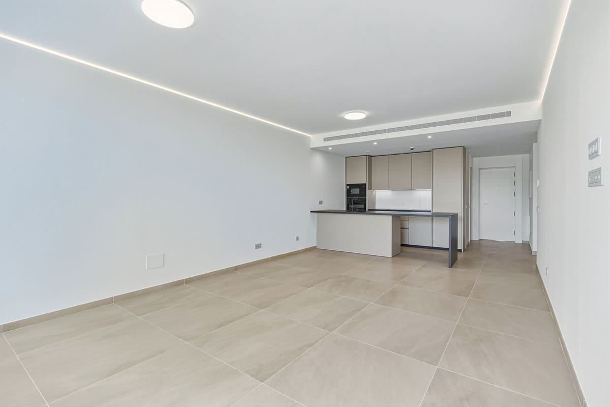 2 makuuhuone Huoneisto myytävänä paikassa Fuengirola mukana uima-altaan - 680 000 € (Ref: 10099074)