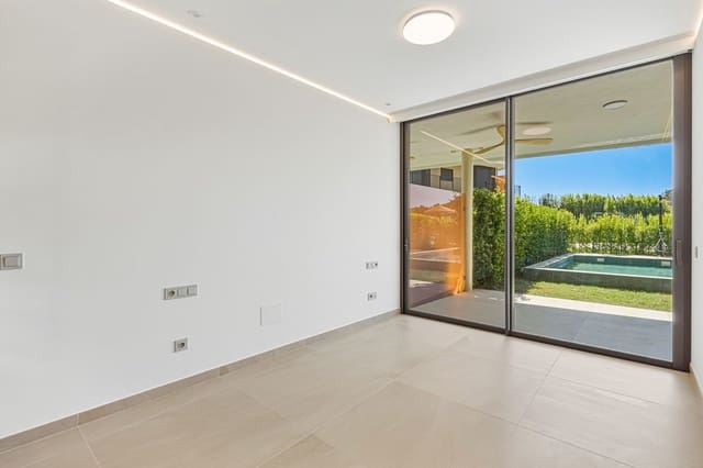 Apartamento de 2 habitaciones en El Higuerón, Fuengirola en venta con piscina - 680.000 € (Ref: 10099074)
