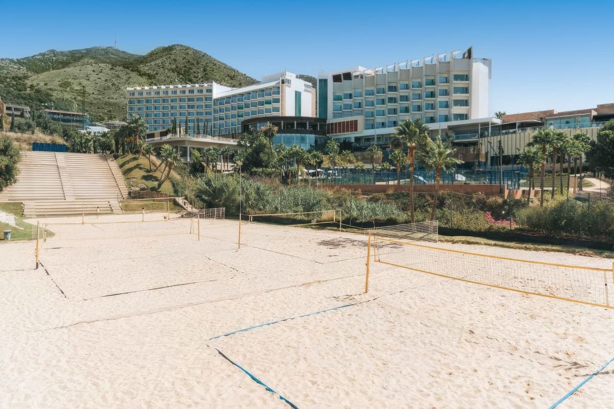 2 makuuhuone Huoneisto myytävänä paikassa Fuengirola mukana uima-altaan - 680 000 € (Ref: 10099074)