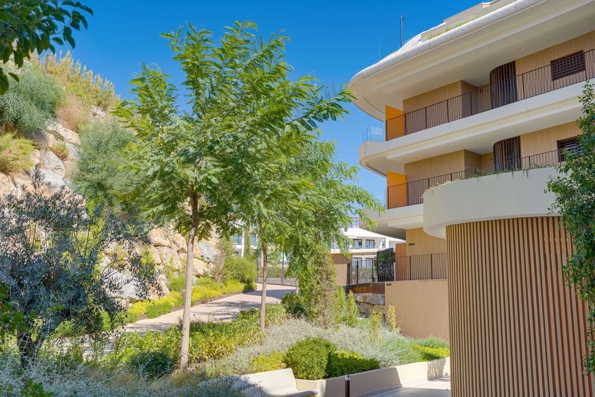 2 makuuhuone Huoneisto myytävänä paikassa Fuengirola mukana uima-altaan - 680 000 € (Ref: 10099074)