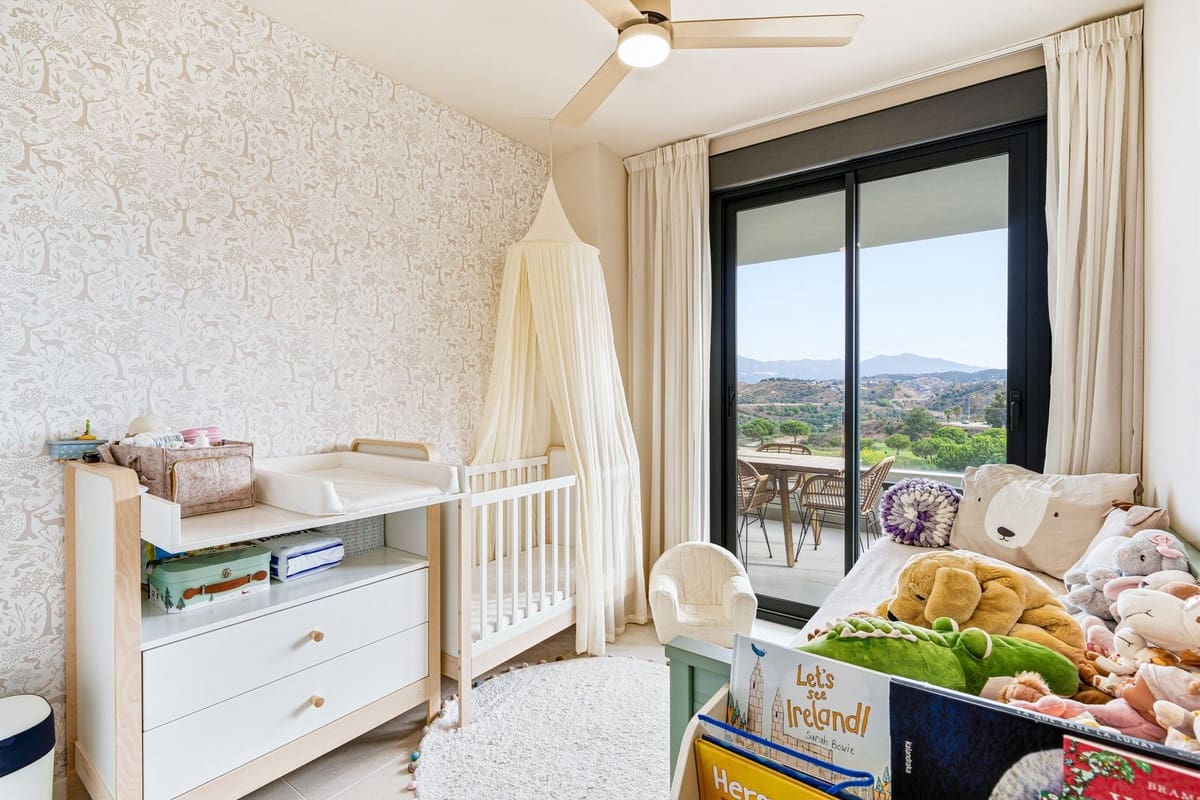 2 soveværelse Lejlighed til salg i La Cala de Mijas med swimmingpool - € 439.000 (Ref: 10124884)