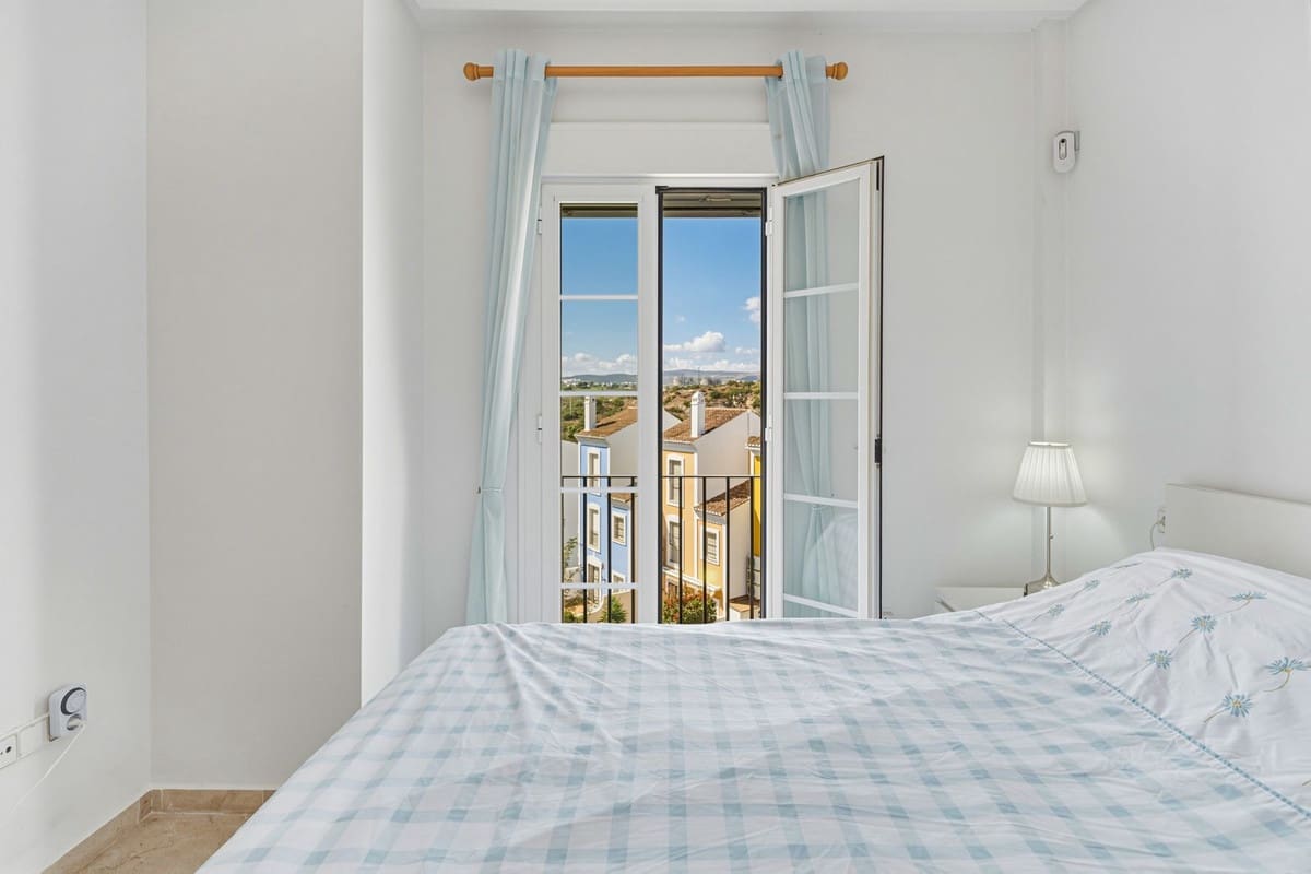 3 Zimmer Haus zu verkaufen in Bahia de Casares mit Pool Garage - 295.000 € (Ref: 10153167)