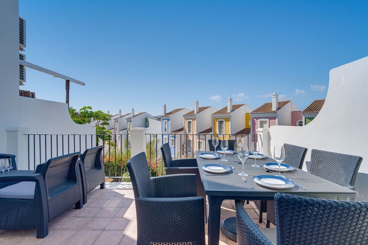 3 Zimmer Haus zu verkaufen in Bahia de Casares mit Pool Garage - 295.000 € (Ref: 10153167)