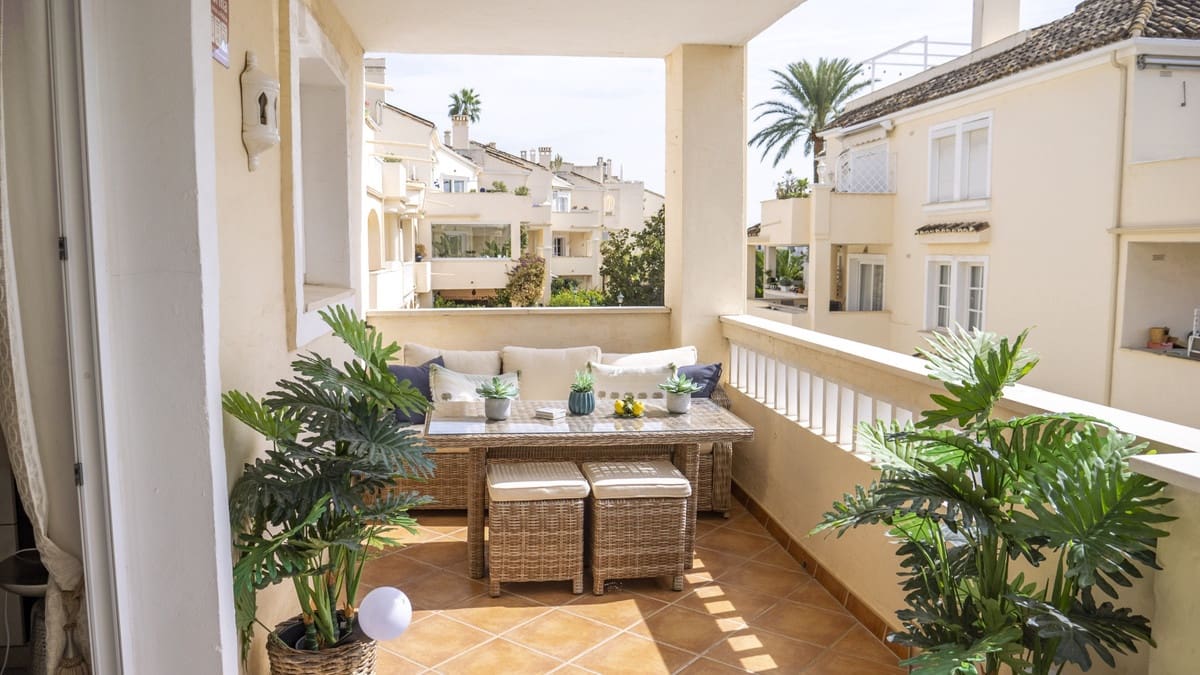 2 camera da letto Appartamento in vendita in El Paraiso con piscina garage - 359.000 € (Rif: 10163460)