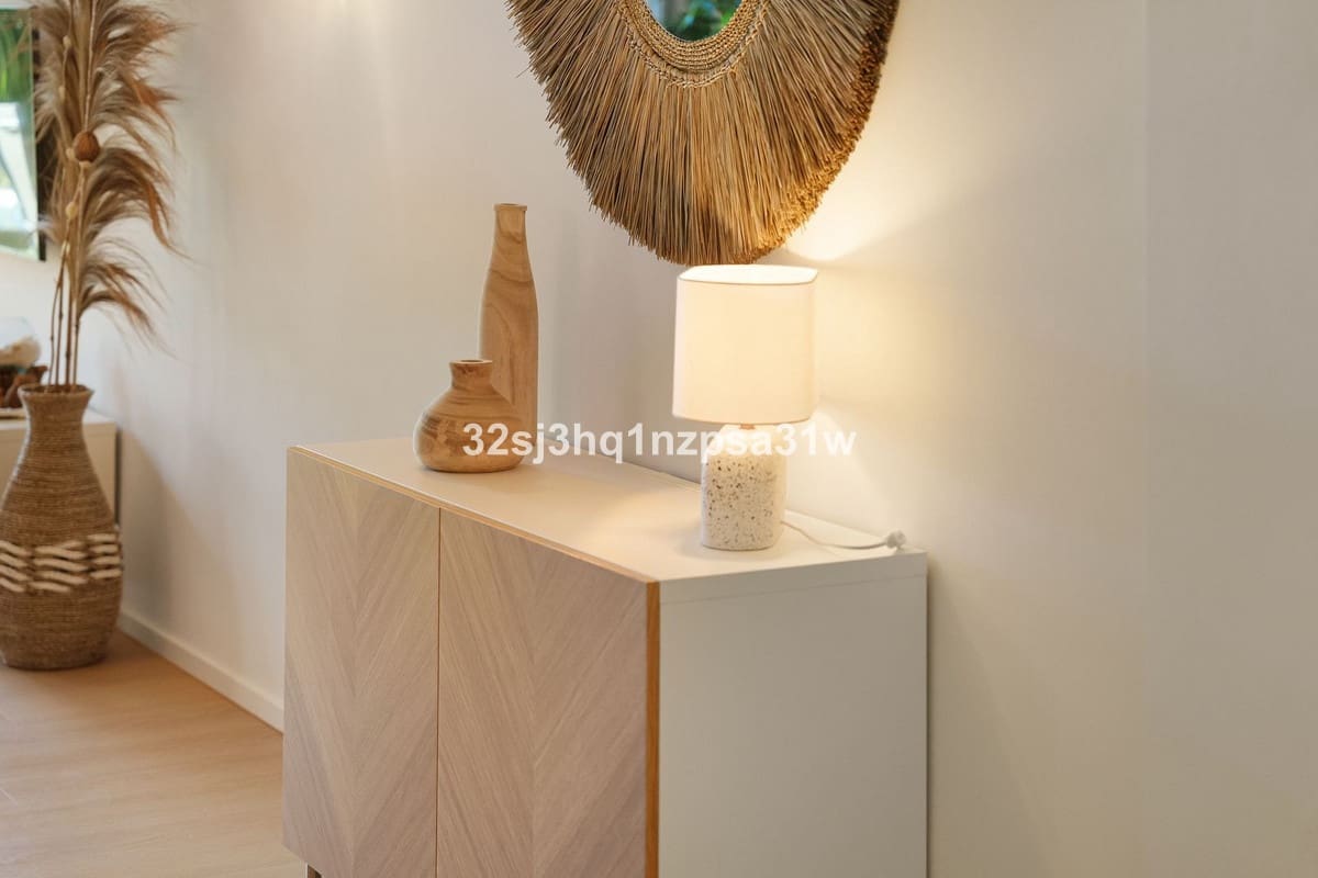 2 soverom Leilighet til salgs i Buenas Noches med svømmebasseng garasje - € 395 000 (Ref: 10163461)