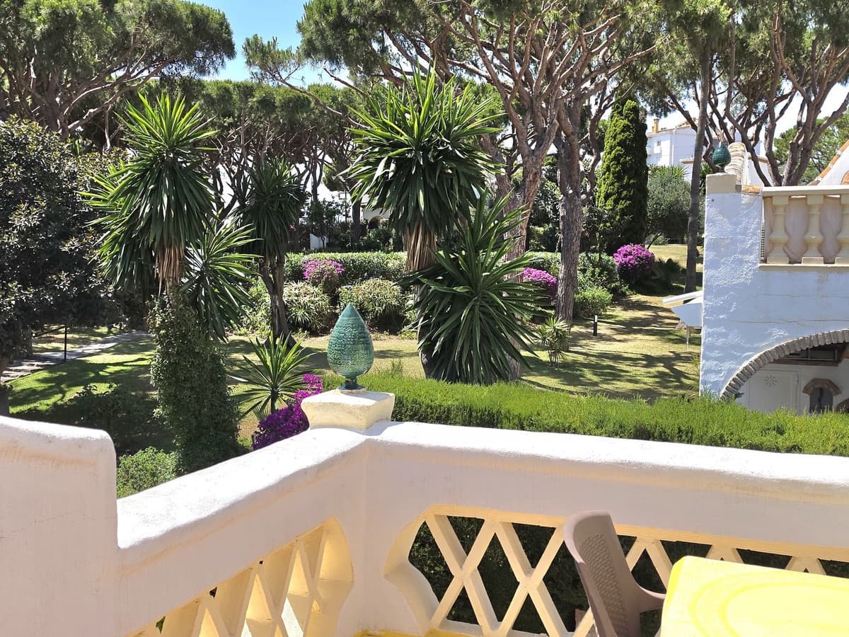 3 soveværelse Byhus til salg i Calahonda med swimmingpool garage - € 464.000 (Ref: 10177563)