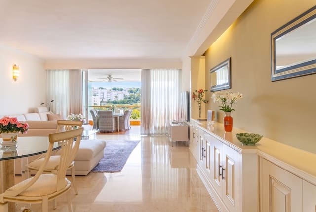 Apartamento de 2 habitaciones en Miraflores, Mijas en venta con piscina garaje - 499.000 € (Ref: 10177564)