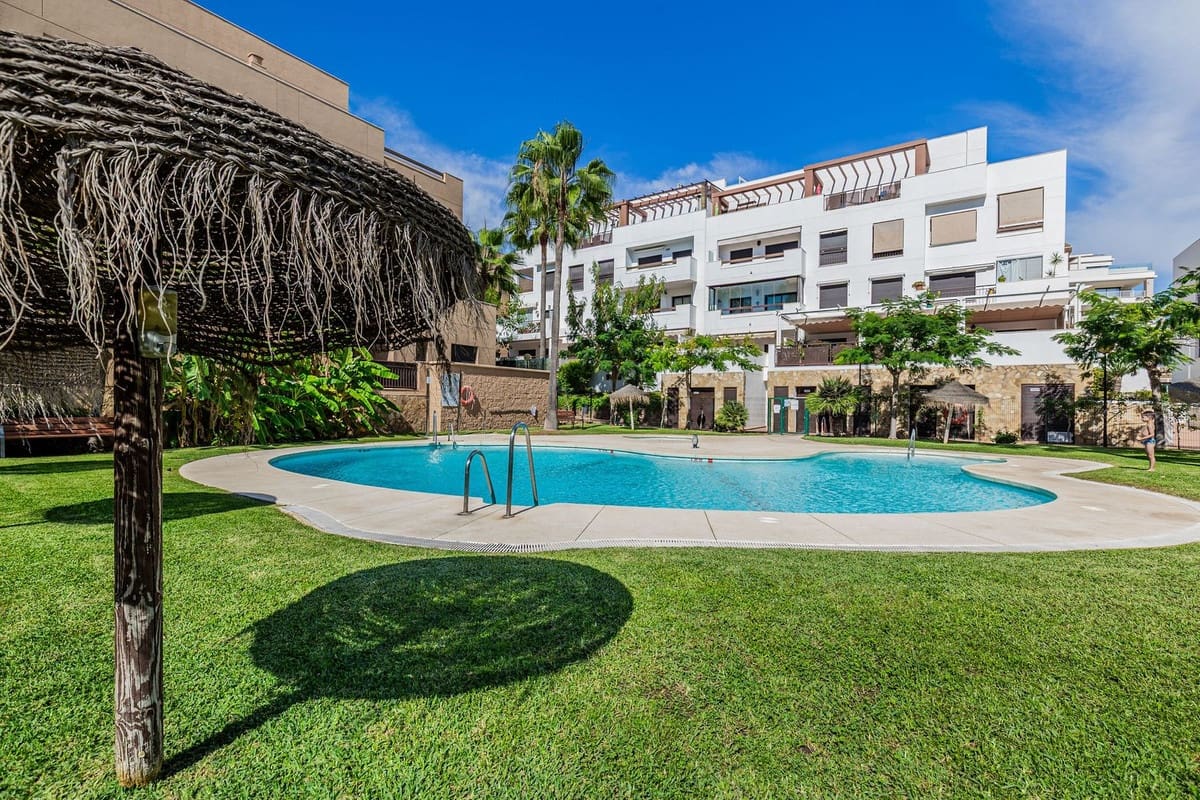 2 soverom Leilighet til salgs i La Cala de Mijas med svømmebasseng - € 420 000 (Ref: 10177565)