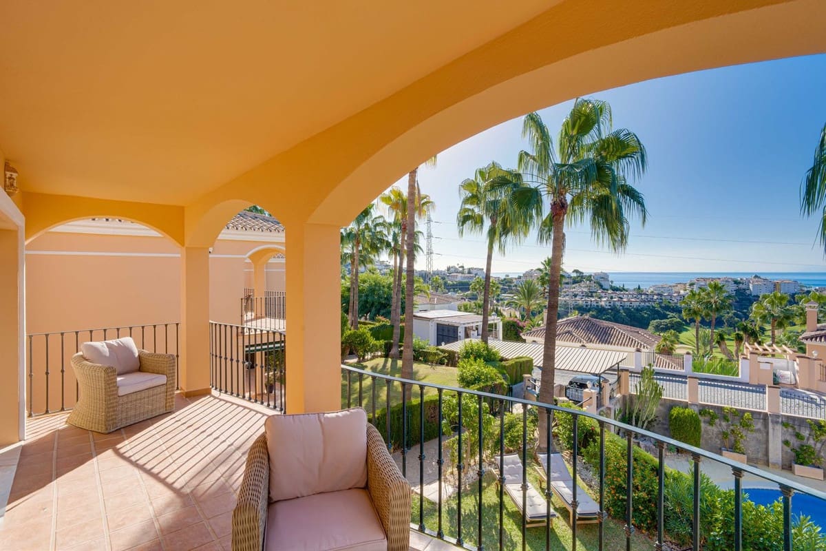 3 camera da letto Villa in vendita in Riviera del Sol con piscina garage - 729.000 € (Rif: 10179451)