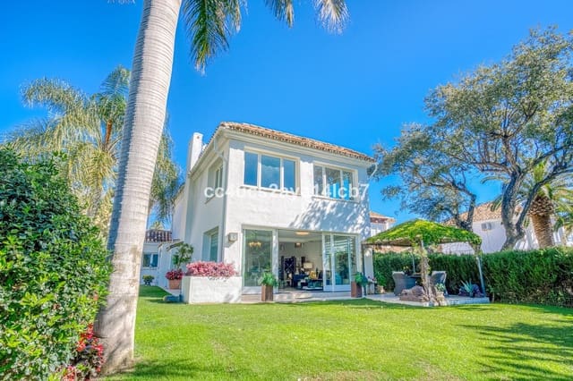 4 sypialnia Willa na sprzedaż w Calahonda, Mijas z basenem - 899 000 € (Ref: 9021209)