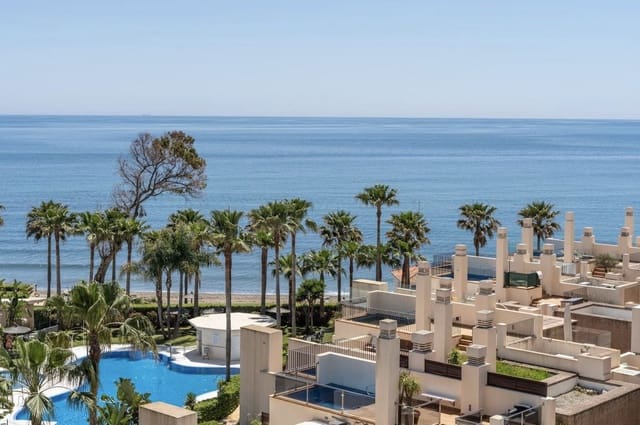 2 bedroom Apartment for sale in New Golden Mile, Estepona with pool - € 630,000 (Ref: 9022670)