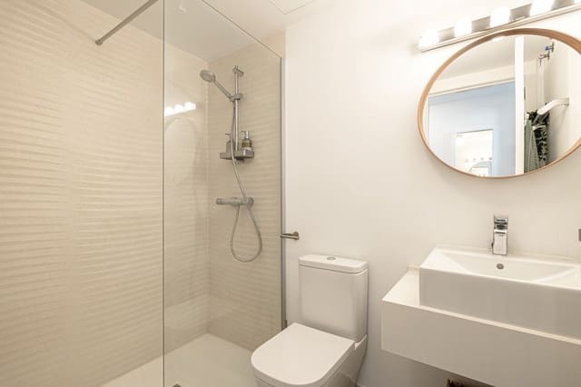 2 makuuhuone Huoneisto myytävänä paikassa Estepona mukana uima-altaan - 365 000 € (Ref: 9022674)