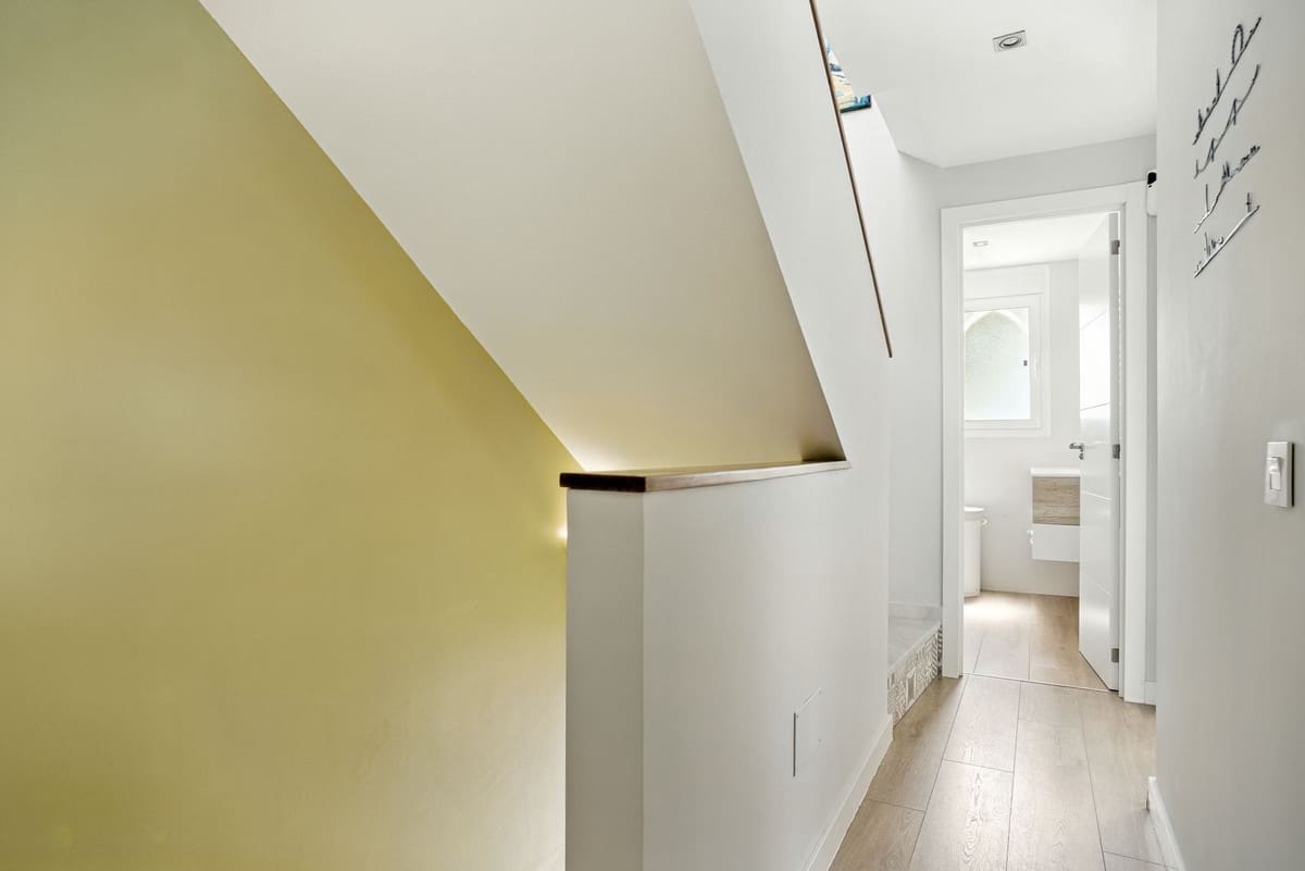 Casa de 3 habitaciones en Nueva Andalucia en venta con piscina - 795.000 € (Ref: 9050567)