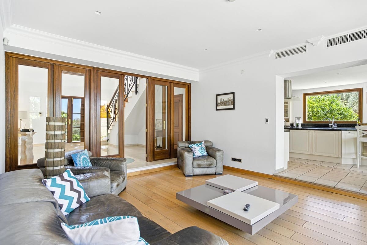 6 soveværelse Villa til salg i Alhaurin el Grande med swimmingpool - € 2.200.000 (Ref: 9136136)