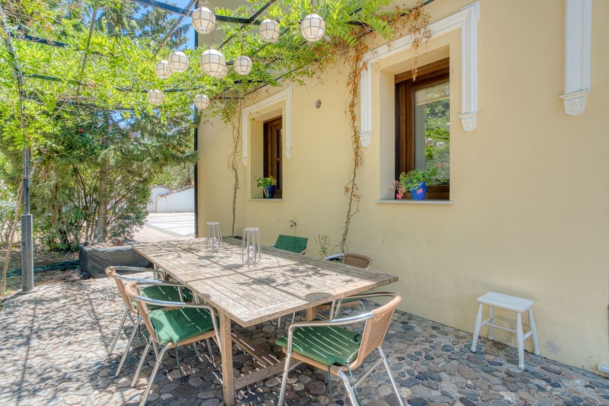 6 soveværelse Villa til salg i Alhaurin el Grande med swimmingpool - € 2.200.000 (Ref: 9136136)