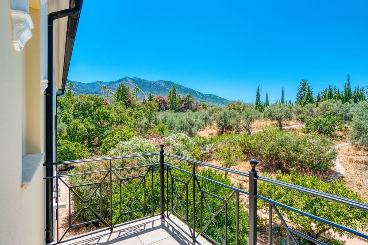 6 soveværelse Villa til salg i Alhaurin el Grande med swimmingpool - € 2.200.000 (Ref: 9136136)