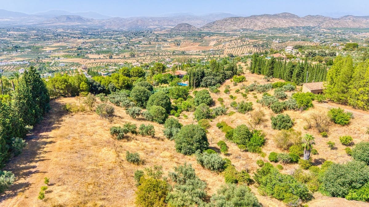 6 soveværelse Villa til salg i Alhaurin el Grande med swimmingpool - € 2.200.000 (Ref: 9136136)