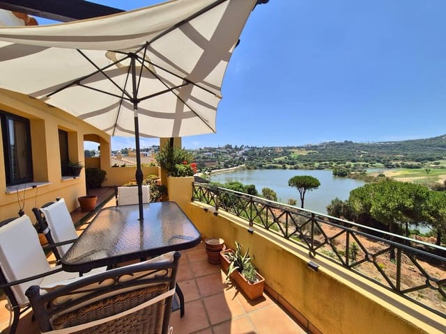 2 soveværelse Penthouse til salg i Sotogrande Alto, San Roque med swimmingpool - € 475.000 (Ref: 9172357)