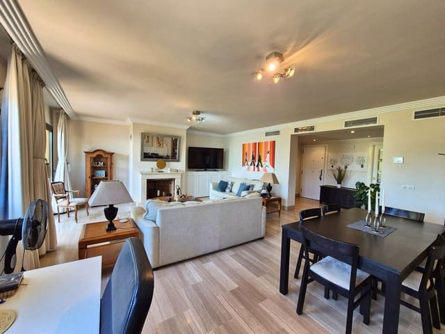 2 bedroom Penthouse for sale in Sotogrande Alto, San Roque with pool - € 475,000 (Ref: 9172357)