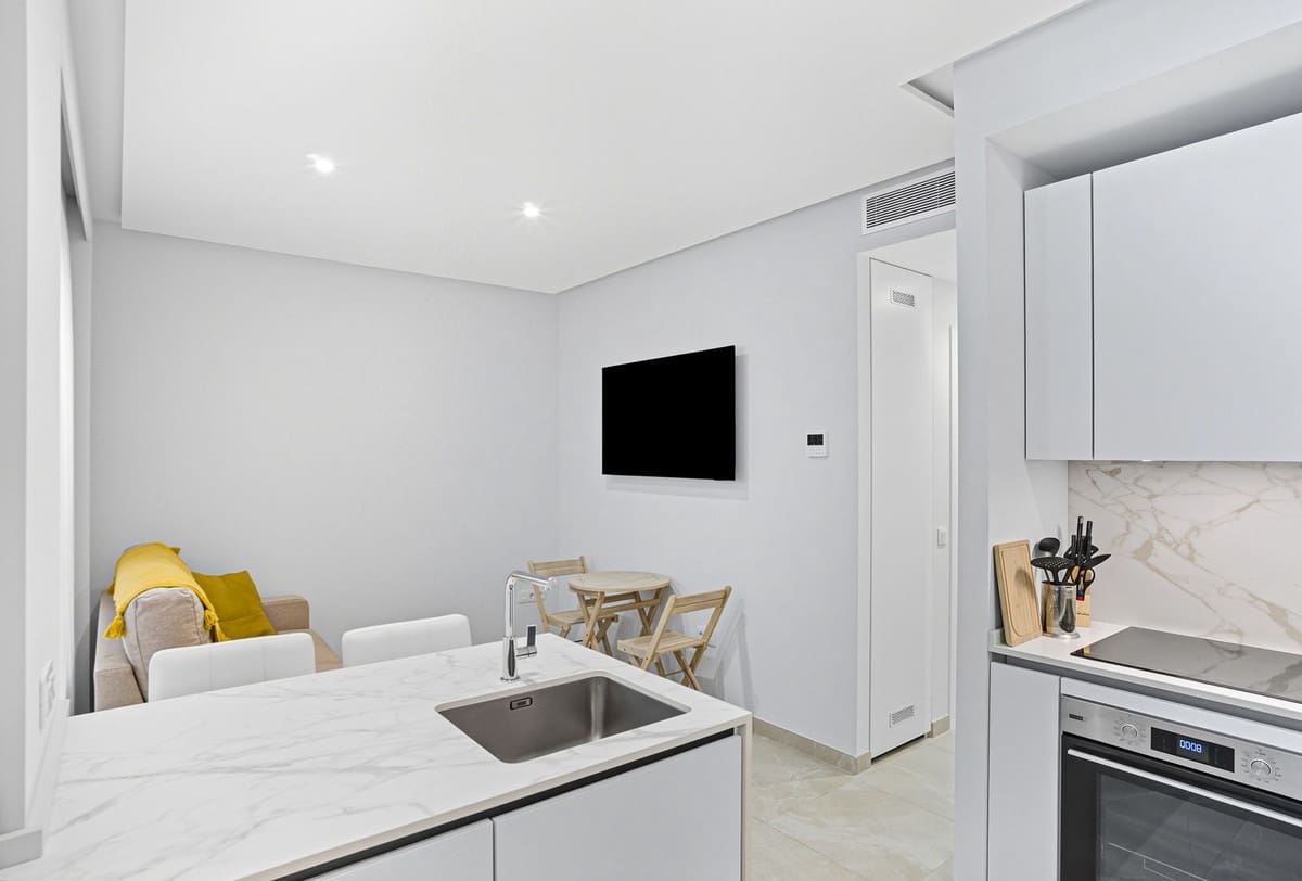 2 chambre Appartement à vendre à La Cala de Mijas - 310 000 € (Ref: 9221458)