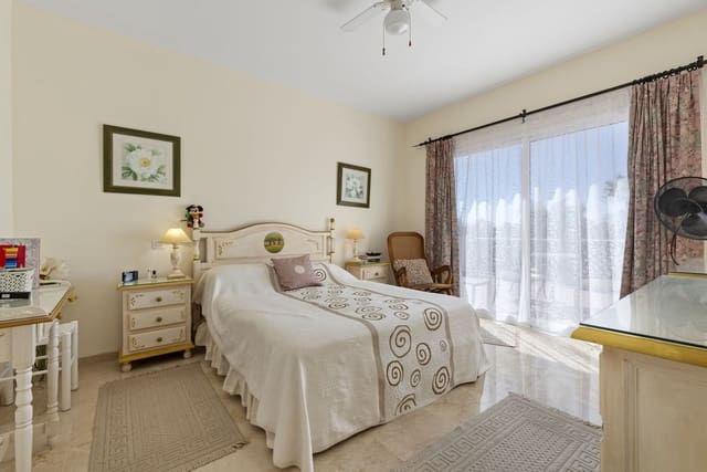 3 soverom Penthouse til salgs i Nueva Andalucia, Marbella med svømmebasseng - € 649 000 (Ref: 9271970)