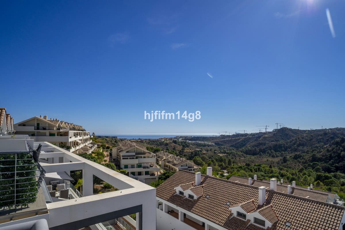 2 chambre Appartement à vendre à Estepona avec piscine - 395 000 € (Ref: 9301901)