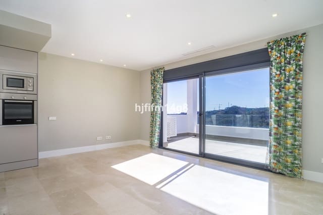 2 makuuhuone Huoneisto myytävänä paikassa Estepona mukana uima-altaan - 395 000 € (Ref: 9301901)