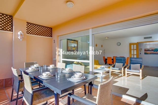 3 sypialnia Apartament na sprzedaż w Carib Playa, Marbella z basenem - 435 000 € (Ref: 9402459)