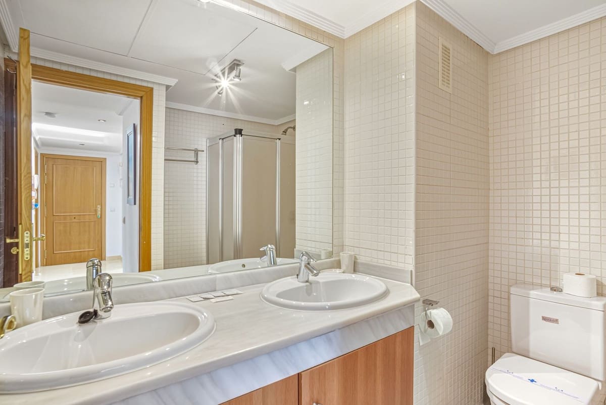 3 soveværelse Lejlighed til salg i Carib Playa med swimmingpool - € 435.000 (Ref: 9402459)