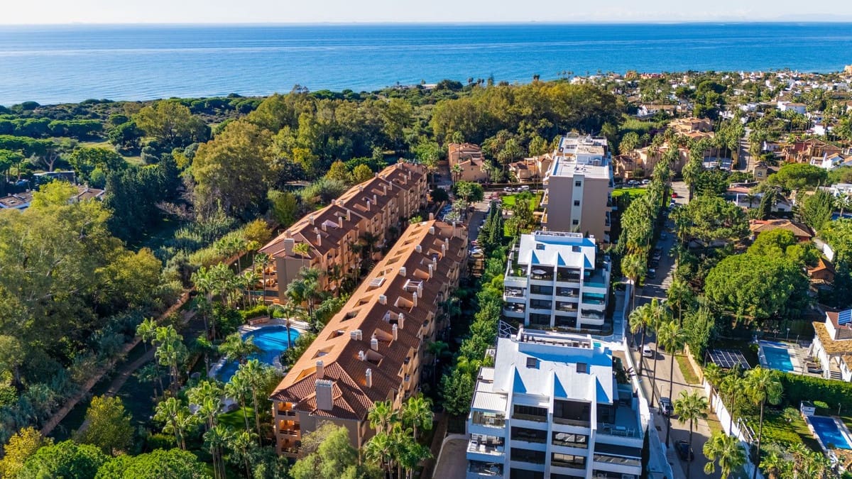 3 soveværelse Lejlighed til salg i Carib Playa med swimmingpool - € 435.000 (Ref: 9402459)