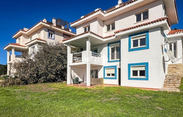 5 chambre Villa/Maison à vendre à Manilva avec piscine - 595 000 € (Ref: 9443976)