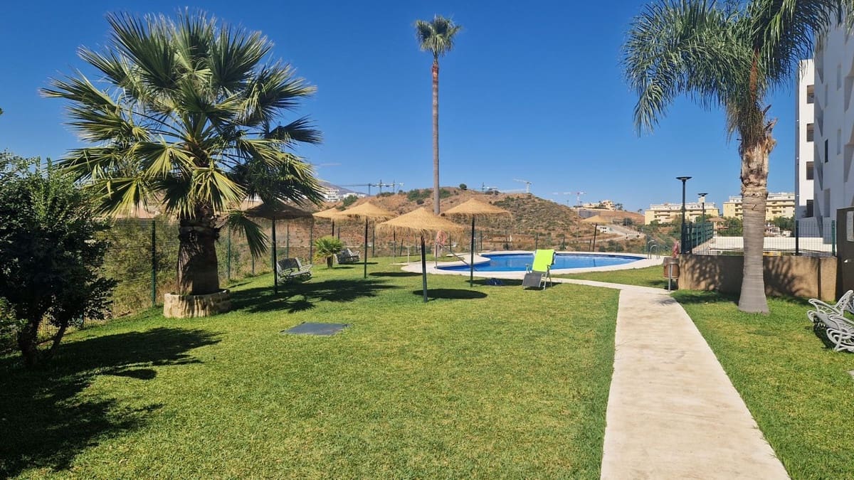 2 sovrum Lägenhet till salu i La Cala de Mijas med pool - 299 000 € (Ref: 9473442)