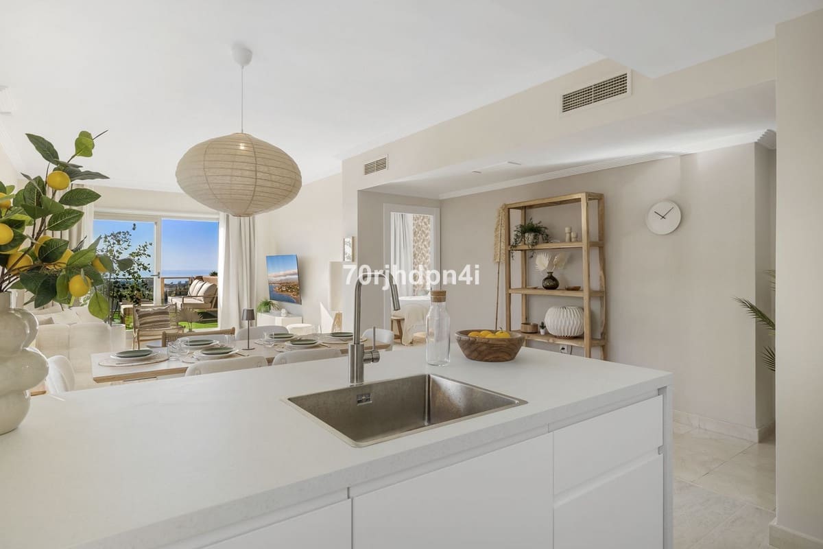 3 slaapkamer Appartement te koop in Estepona met zwembad - € 650.000 (Ref: 9473443)