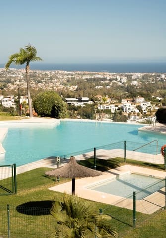 3 chambre Appartement à vendre à Benahavís avec piscine - 630 000 € (Ref: 9489851)