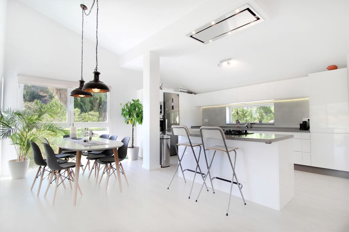 3 soverom Hus til salgs i New Golden Mile med svømmebasseng - € 399 000 (Ref: 9489852)