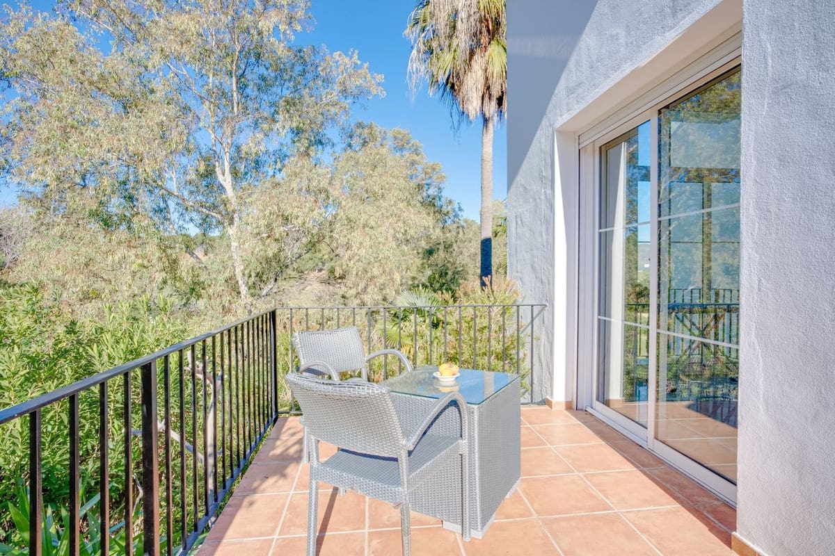 4 bedroom Villa for sale in La Cala Golf with pool - € 1,950,000 (Ref: 9516602)