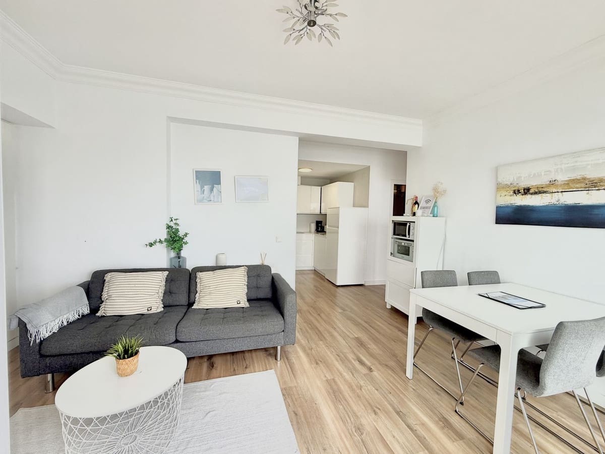 2 soveværelse Lejlighed til salg i Fuengirola - € 449.000 (Ref: 9580127)