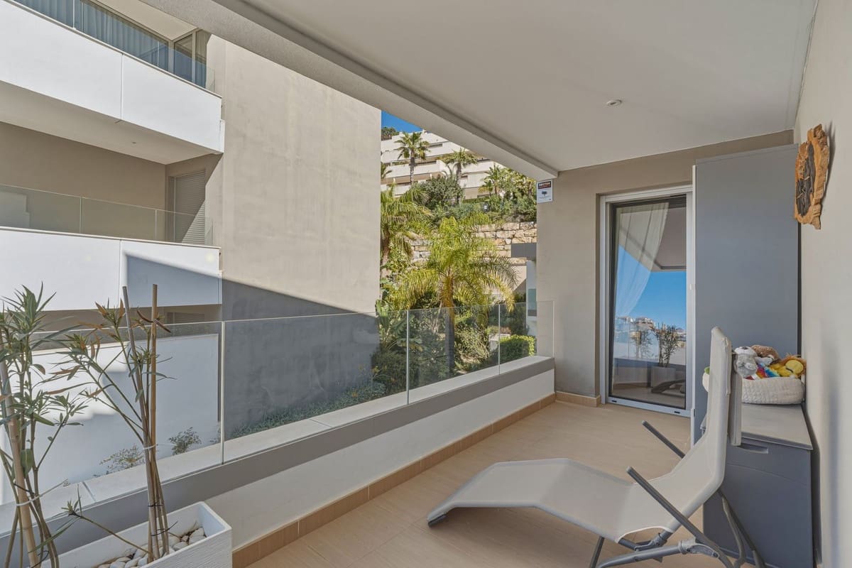 3 bedroom Apartment for sale in Benahavis with pool - € 649,000 (Ref: 9631516)