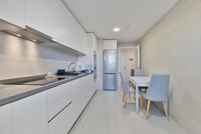 3 chambre Appartement à vendre à Nueva Andalucia, Marbella avec piscine - 515 000 € (Ref: 9636106)