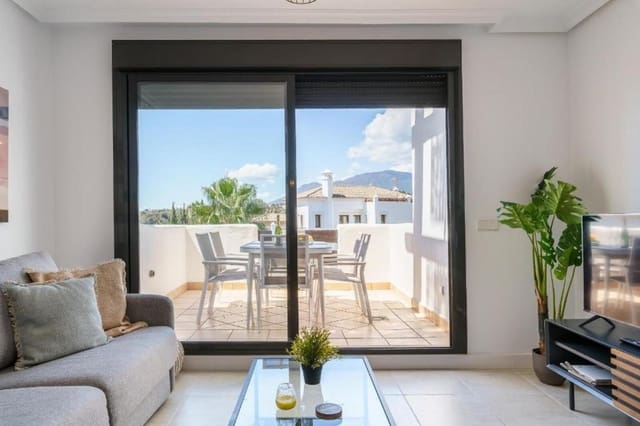 2 soveværelse Penthouse til salg i Estepona med swimmingpool - € 450.000 (Ref: 9650559)