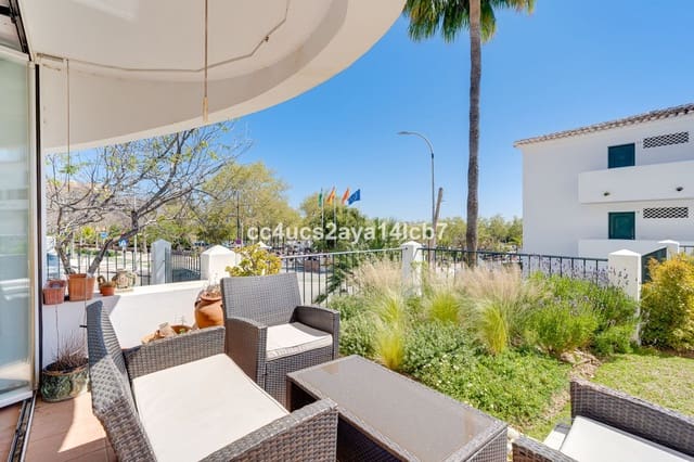 2 slaapkamer Appartement te koop in Benalmadena Costa, Benalmádena met zwembad - € 320.000 (Ref: 9723571)