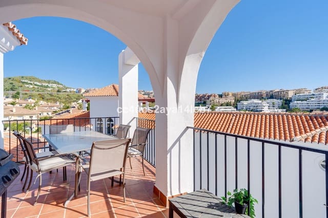Ático de 2 habitaciones en Riviera del Sol, Mijas en venta con piscina - 335.000 € (Ref: 9729521)