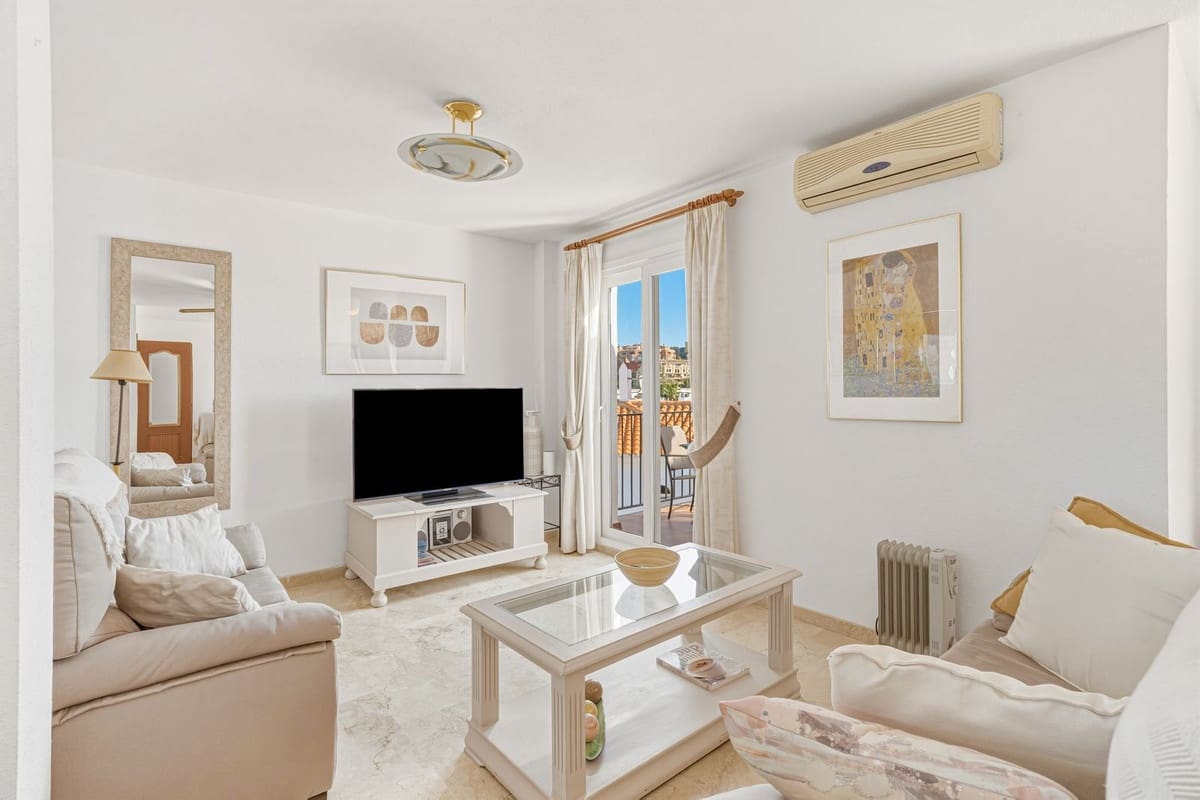 2 chambre Penthouse à vendre à Riviera del Sol avec piscine - 335 000 € (Ref: 9729521)
