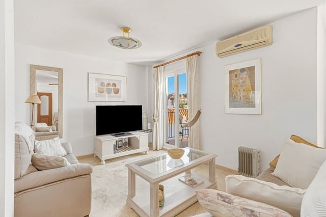 Ático de 2 habitaciones en Riviera del Sol, Mijas en venta con piscina - 335.000 € (Ref: 9729521)