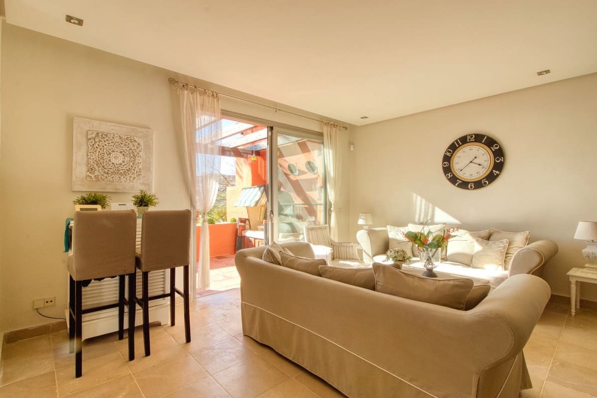 4 Zimmer Haus zu verkaufen in Manilva mit Pool - 539.000 € (Ref: 9803781)